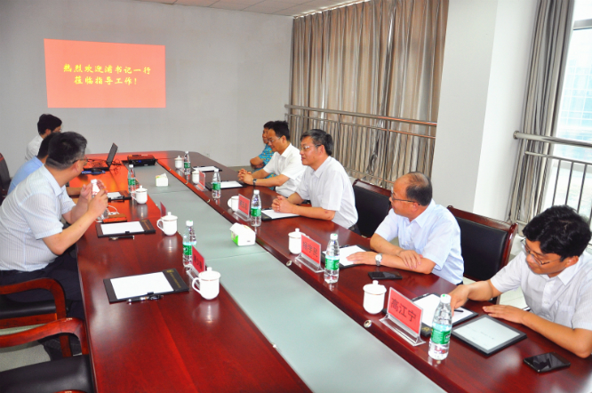 南通大学党委书记浦玉忠一行来我院考察交流