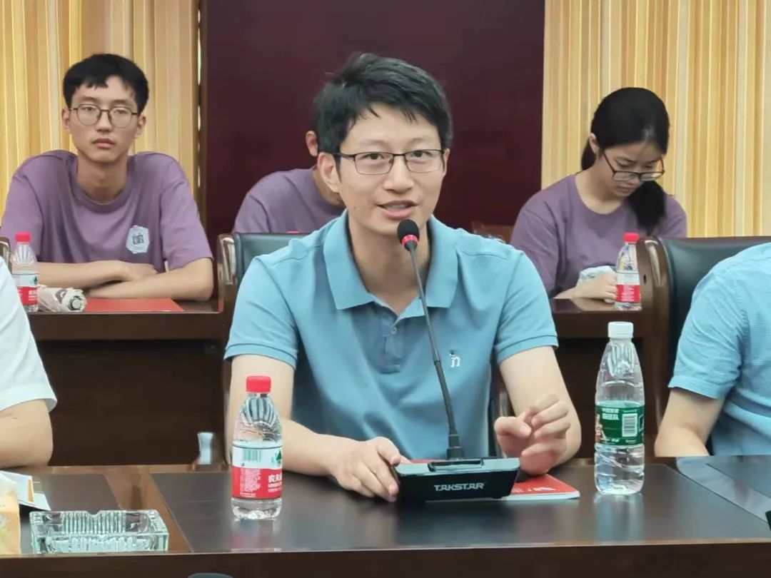 640 (2).jpg 640 (2).jpg